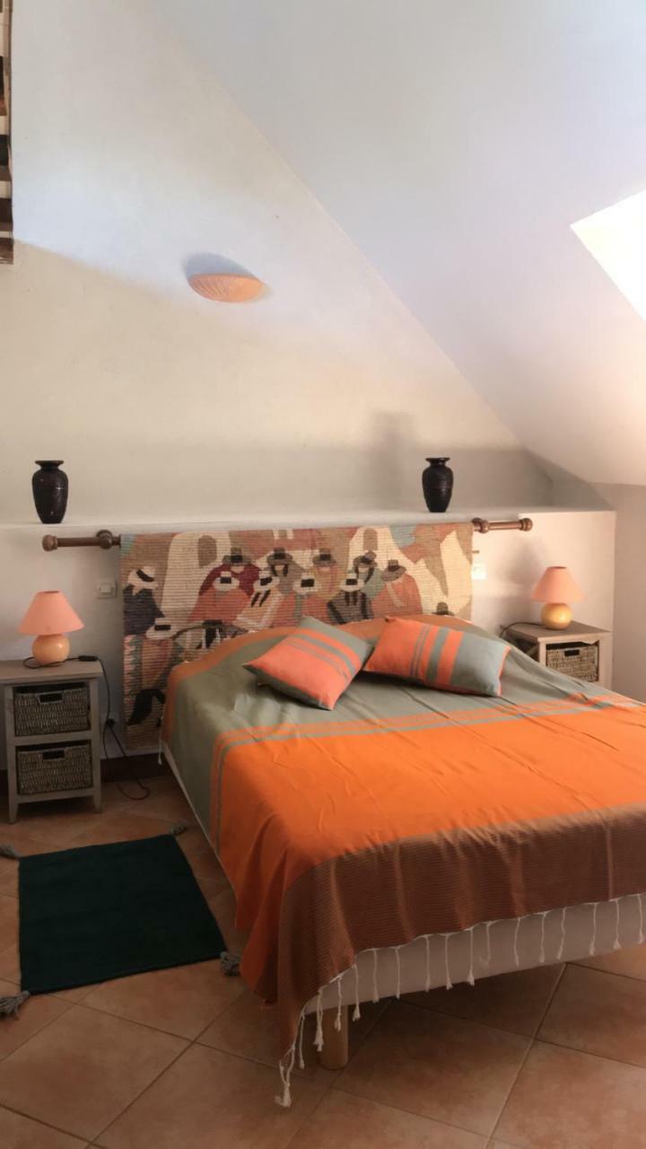 Domaine Du Lesty Bed & Breakfast Ambon Dış mekan fotoğraf