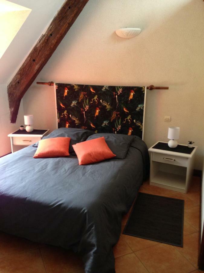 Domaine Du Lesty Bed & Breakfast Ambon Dış mekan fotoğraf